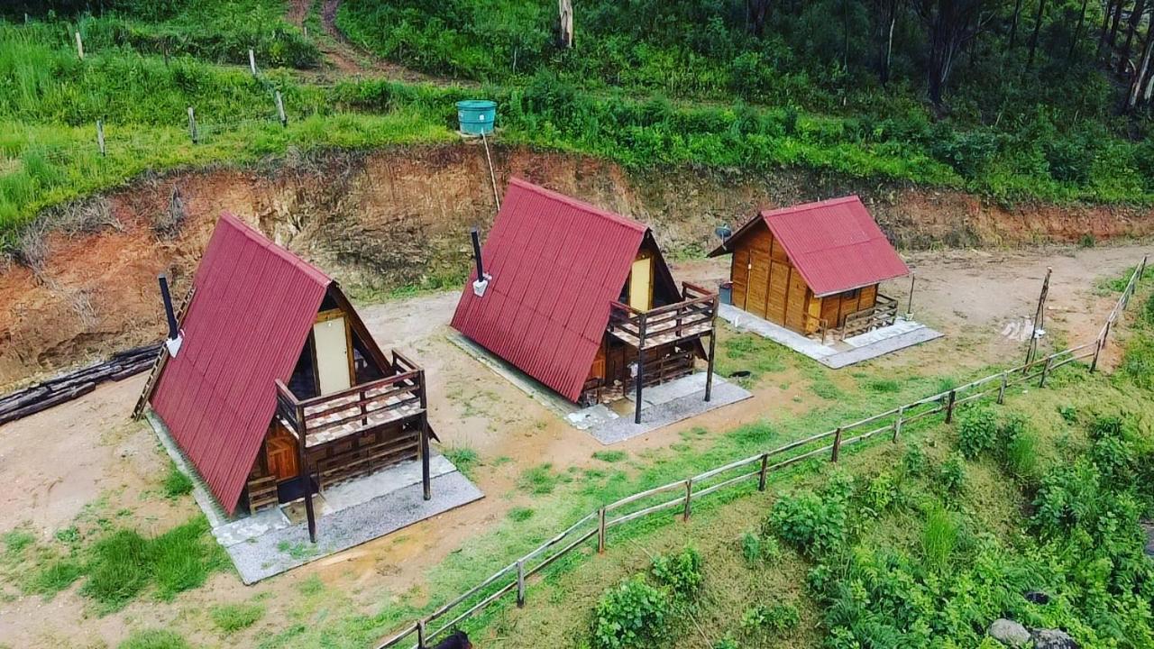 Pousada Pedra Da Mata Chales Na Montanha Munhoz Exterior foto